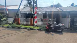 Rumah Lama Lokasi Bagus Di Kayu Putih Jakarta Timur