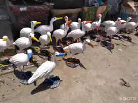 Patung hiasan taman dan kolam