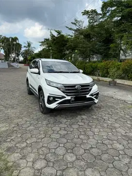 KM. 28rb ! Rush GR Sport 1.5 MT 2022 manual