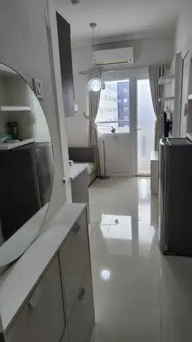 DISEWAKAN 2 KAMAR GREEN PRAMUKA CITY FULL FURNISH TOWER PENELOPE MALL