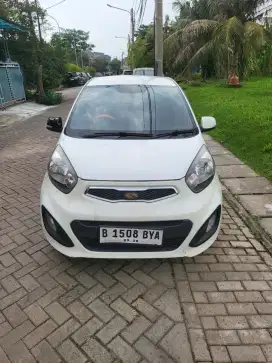Kia picanto se at 2013