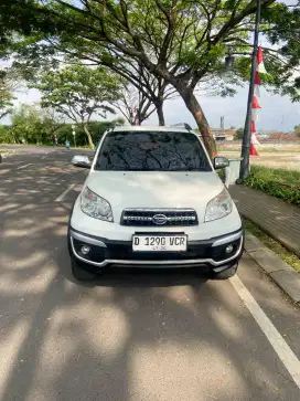 DAIHATSU TERIOS F700RG TX AT