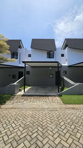Dijual Rumah Estetik Karya Andra Matin di Araya Malang