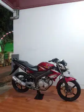 YAMAHA VIXION 2013