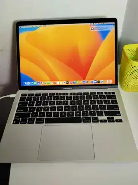 MacBook Air M1 Apple 13 Inchi 2020