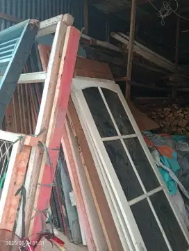 Jual bekas jendela pintu dan lain