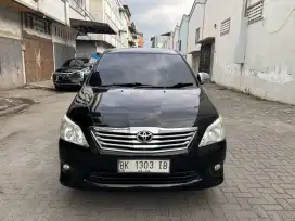 Toyota innova 2.5G manual solar 2013