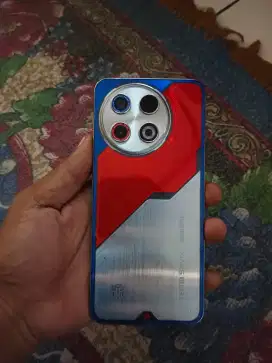 Tecno spark 30 pro 8/256gb hp+casan