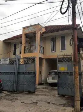 Rumah Di Dukuh Kupang Timur Surabaya Kota Strategis