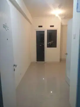 Disewakan pertahun murah apartment studio unfurnish digreen pramuka