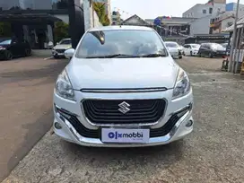 DP MURAH Suzuki Ertiga 1.4 Dreza Bensin-MT 2017 Putih CWYZB