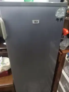 Dijual frezer rak GEA orisinil  siap pakai