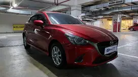 DP MURAH Mazda 2 1.5 Skyactiv Bensin-AT 2014 Merah CZKBB