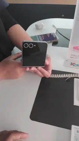 Samsung z flip 7 Erafone driyorejo KBD