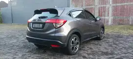 HRV SE NIK 2021 CVT Kinyis Kinyis Seperti Baru