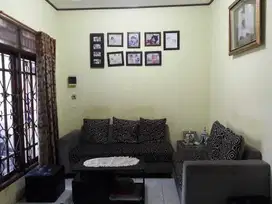 Dijual rumah 2 lantai siap huni di dalam cluster Duta Bintaro