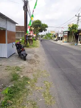 Tanah  Berbah Sleman Dekat SMK Yapemda Mangku Jalan Aspal