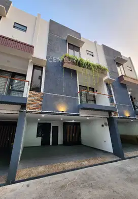 Rumah 3 Lantai Brand New Di Johar Baru Jakpus S8983