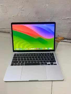 MACBOOK PRO 2020 13INCH RAM 16GB SSD 512GB MULUS