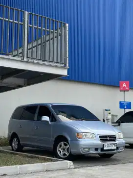 Hyundai Trajet 2.0 Manual Mulus Istimewa!