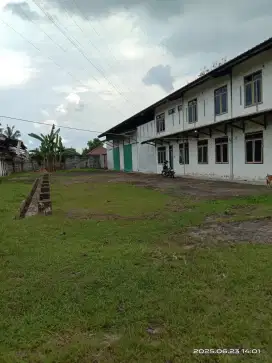 Disewakan 2 gdg + 2 mess kalidoni