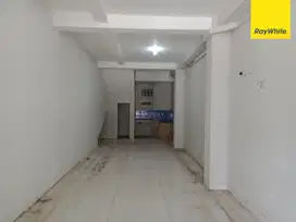Disewakan Ruko 3 lantai di Jl Gayungsari Barat Surabaya