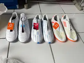 Sepatu Futsal & Mini Soccer