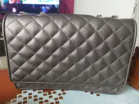Charles n Keith
