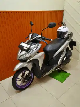 Vario New 150cc KEYLESS
