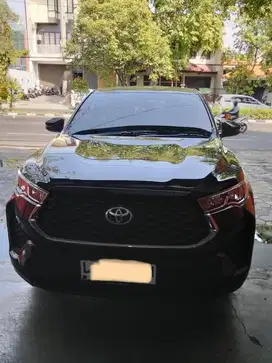 TOYOTA INNOVA ZENIX 2.0 V CVT AT 2023