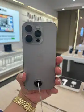 Iphone 16 pro 128gb, cicilan hanya dengan KTP