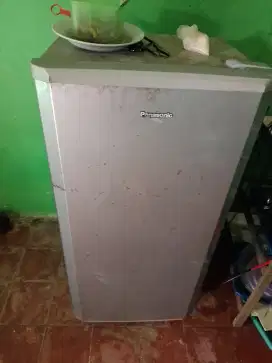 kulkas 1 pintu merek panasonic
