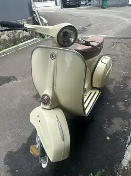 Vespa Super tahun 1968