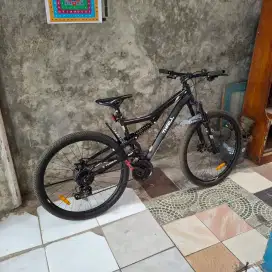 Sepeda Gunung MTB Thrill Oust 3.0