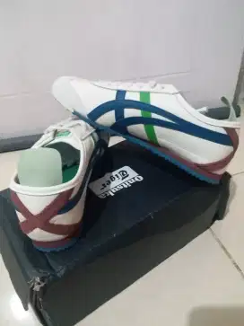 Sepatu Onitsuka Original Size 40 (insole 25,5) Baru Fulltag