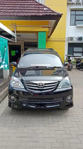Toyota Avanza 2010 Bensin