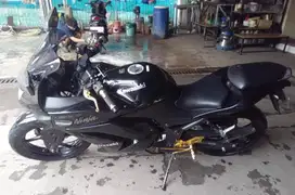 Dijual Kawasaki Ninja 250R Tahun 2011 – Kondisi Terawat, Siap Pakai!