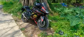 KAWASAKI NINJA 250R KARBU 2012 KILOMETER RENDAH