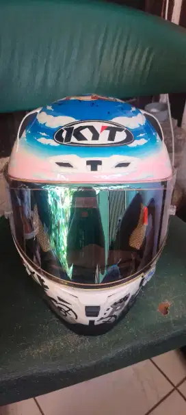 Helm KYT Striker One Piece Edition – Bekas Mulus