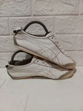 Onitsuka Tiger Mexico 66 leather Suede triple white size 40  (25,5cm)