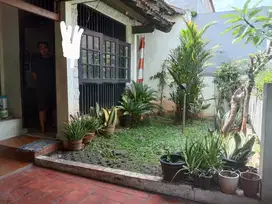 Dijual  Rumah Jl Kenari Sektor 2 Bintaro Tang Sel