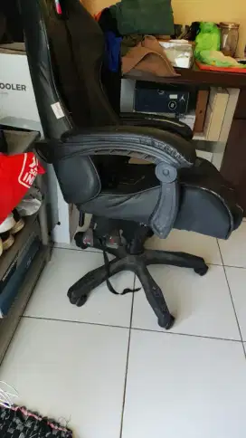 Bangku Kantor Comfy