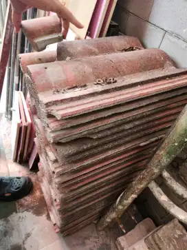 Genteng Bekas ukuran 42 cm