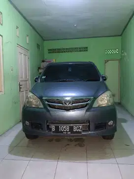 Toyota Avanza G matic 2010