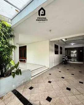 FOR SALE BENDUNGAN HILIR HITUNG TANAH ROW JALAN LEBAR