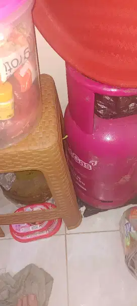 Tabung gas 12 kg