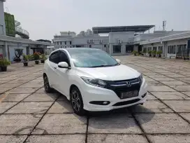 HONDA HRV / HR-V 1.8 PRESTIGE 2016/2017 PUTIH