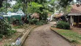 Di Jual Rumah Tua Hitung Tanah di Jagakarsa, Jakarta Selatan