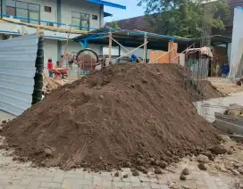 Supplier Pasir Lumajang Sirtu Urug Pasir Kediri Koral Super limestone