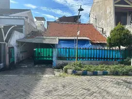 Rumah Rungkut Mejoyo HITUNG TANAH Bisa buat Kost²an STRATEGIS